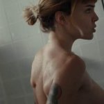 LOS ANOS NUEVOS NUDE SCENES