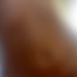 fully shaved pussy 5 topless nude photos