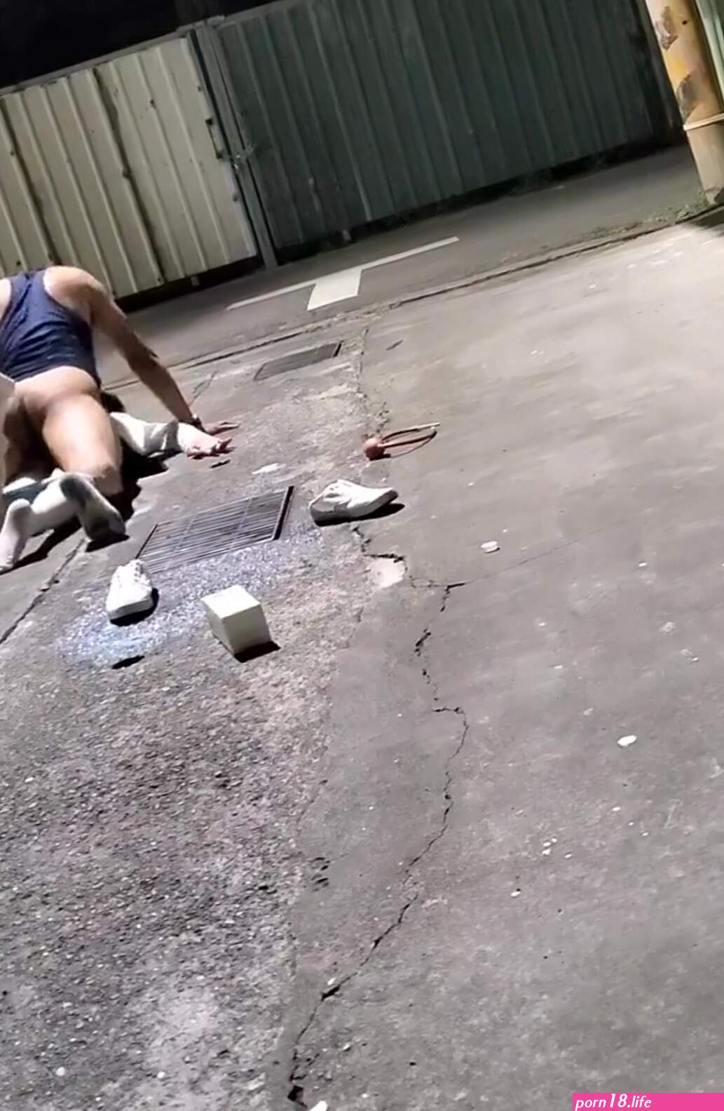 Fuck in alley